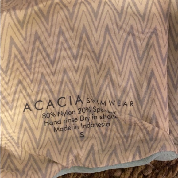 Acacia swimwear lumahai top - Picture 3 of 3